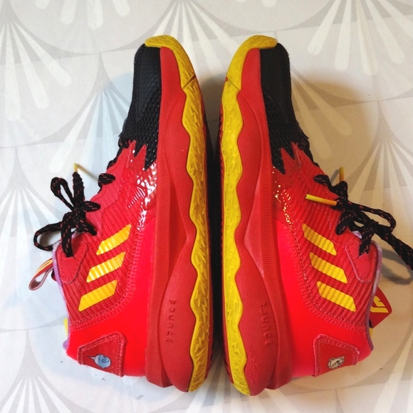 Adidas bounce Incredibles collaboration sneaker - Picture 4 of 10